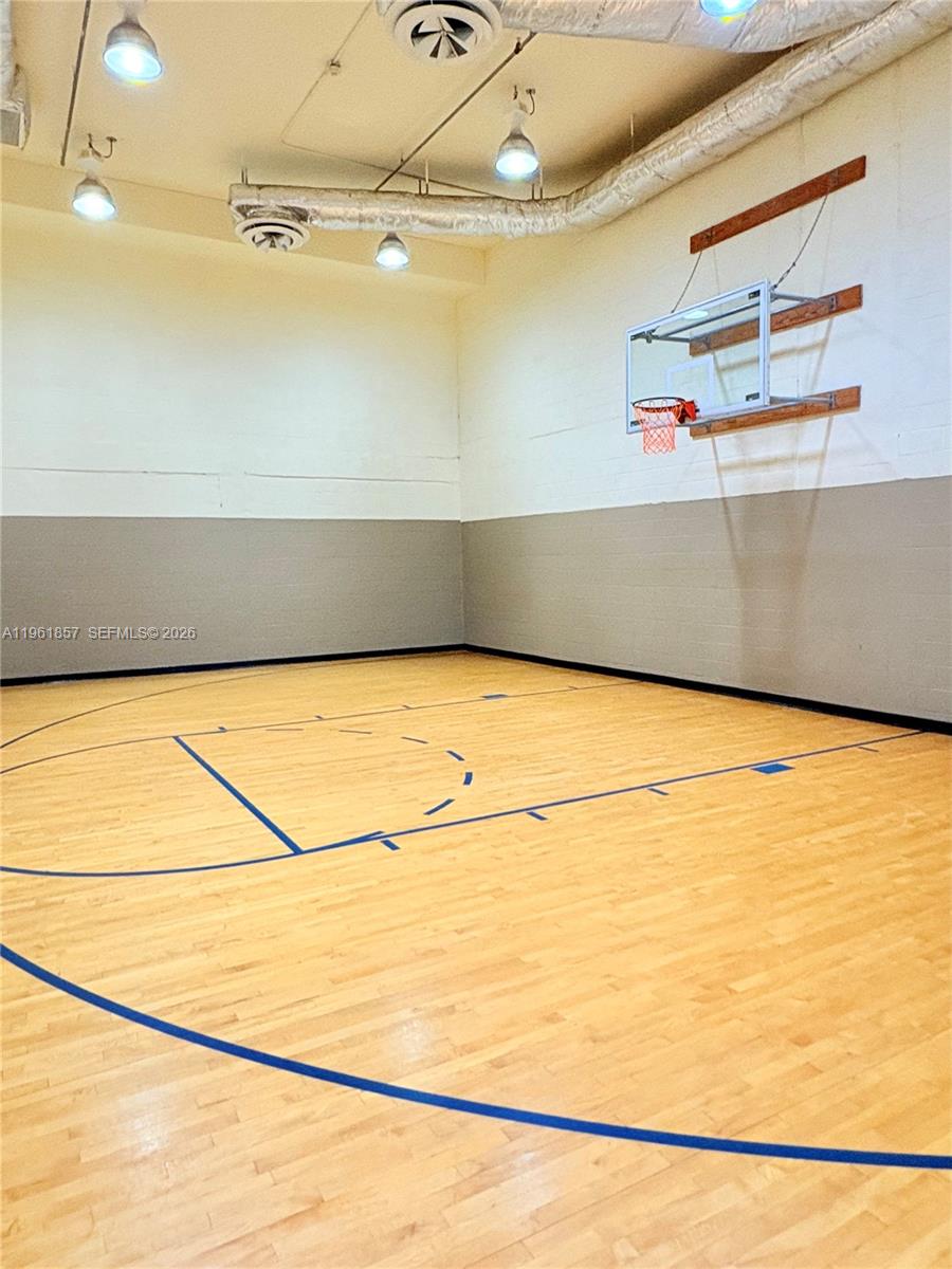 NURIVER LANDING CONDO - Residential