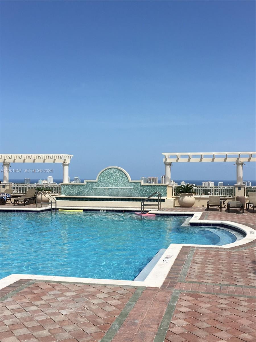 NURIVER LANDING CONDO - Residential