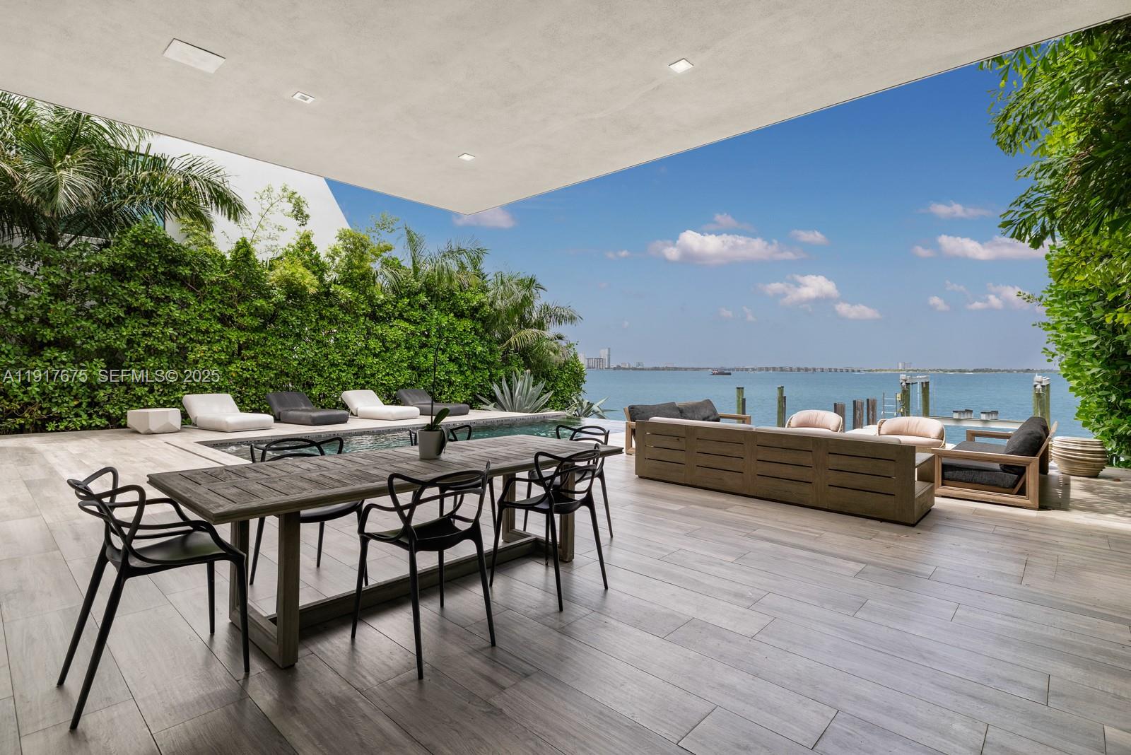 SAN MARCO - Residential Lease