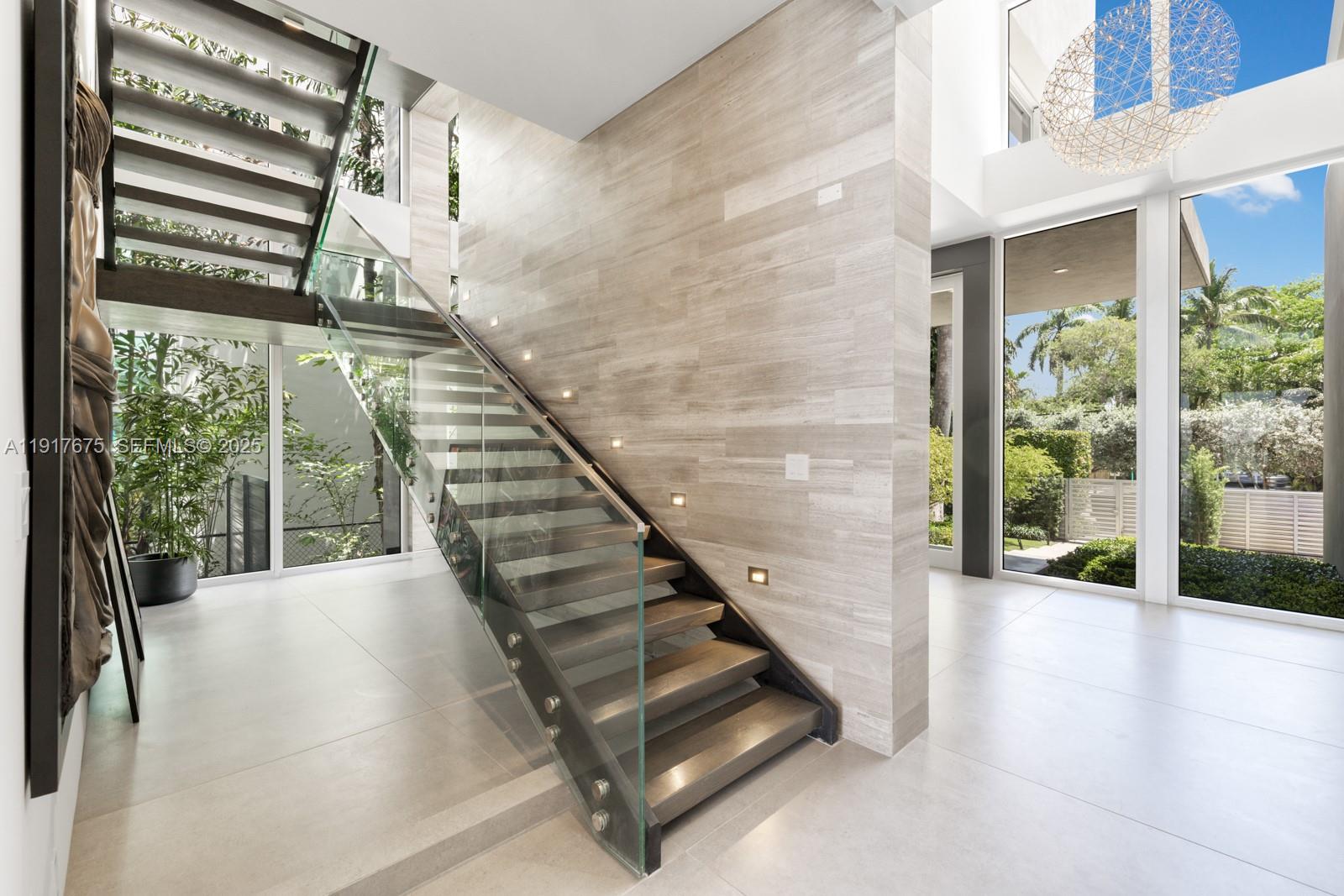 SAN MARCO - Residential Lease