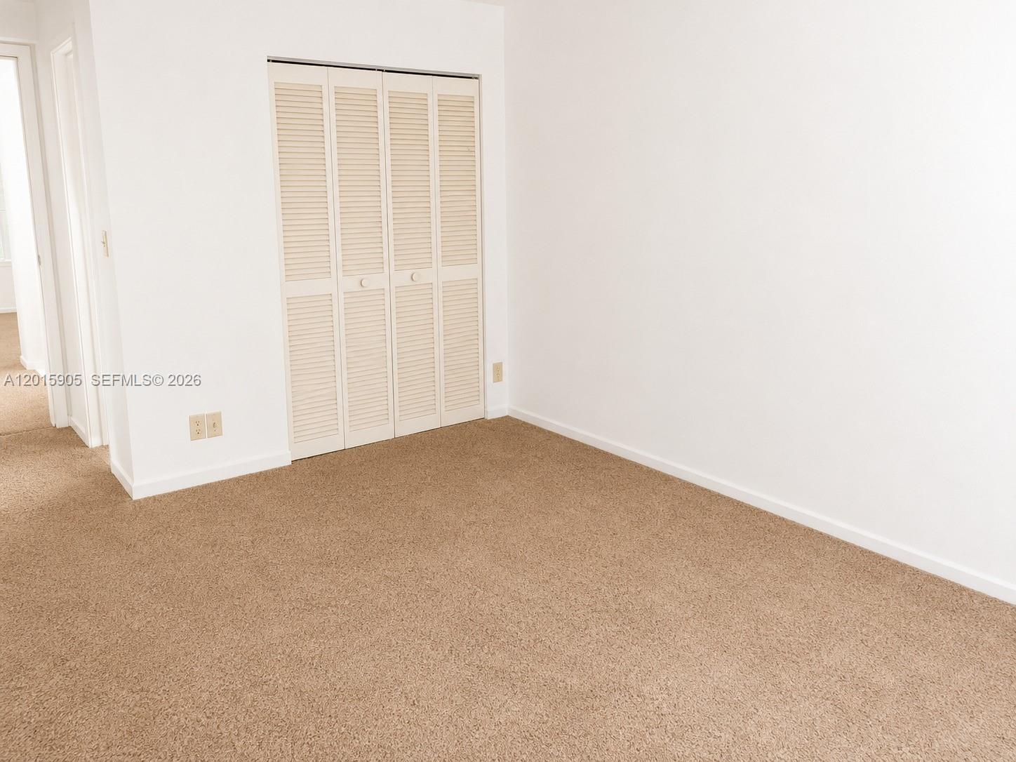 SPRINGTREE LAKES - Residential