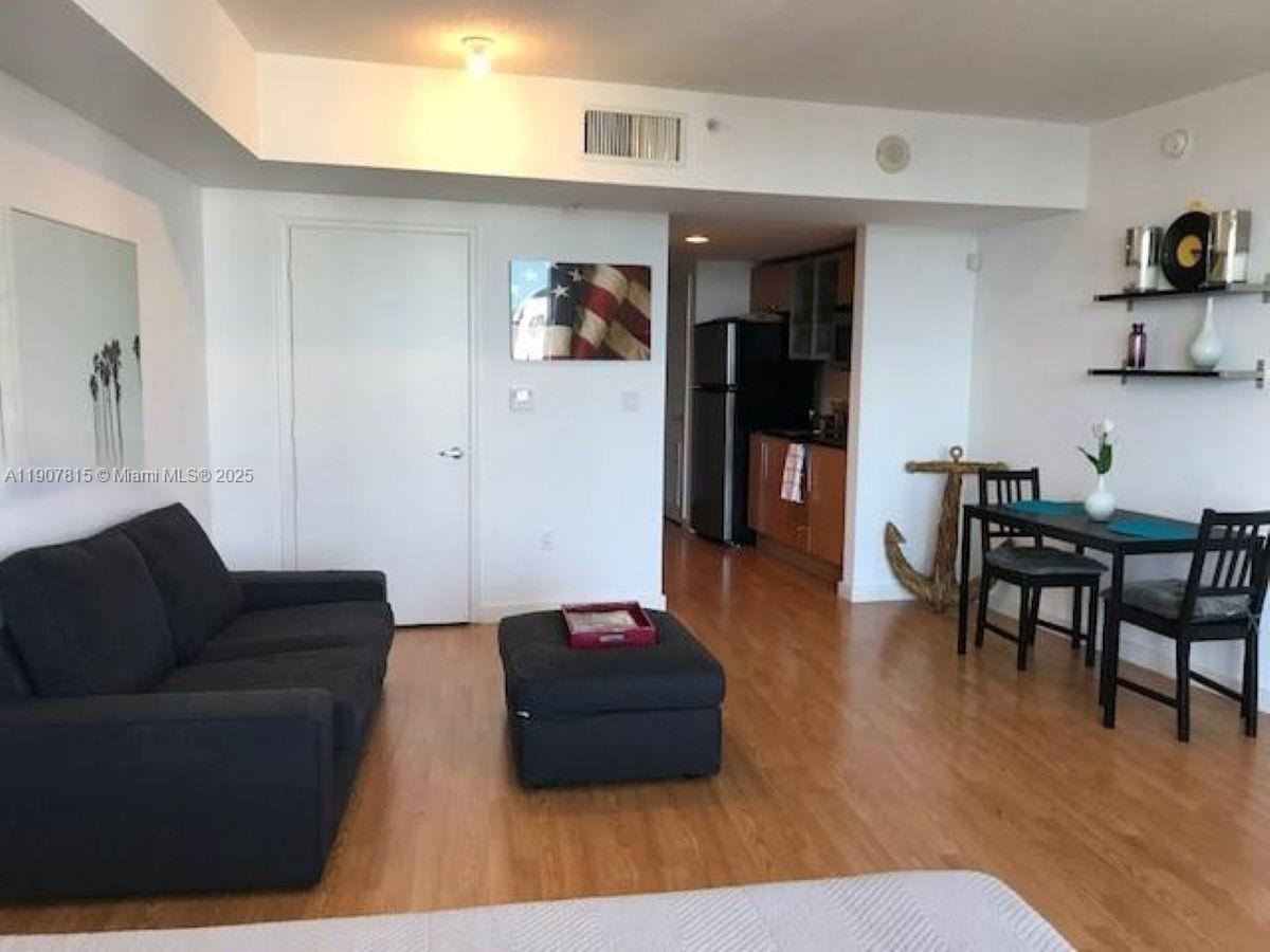 OPERA TOWER CONDO - Residential Lease