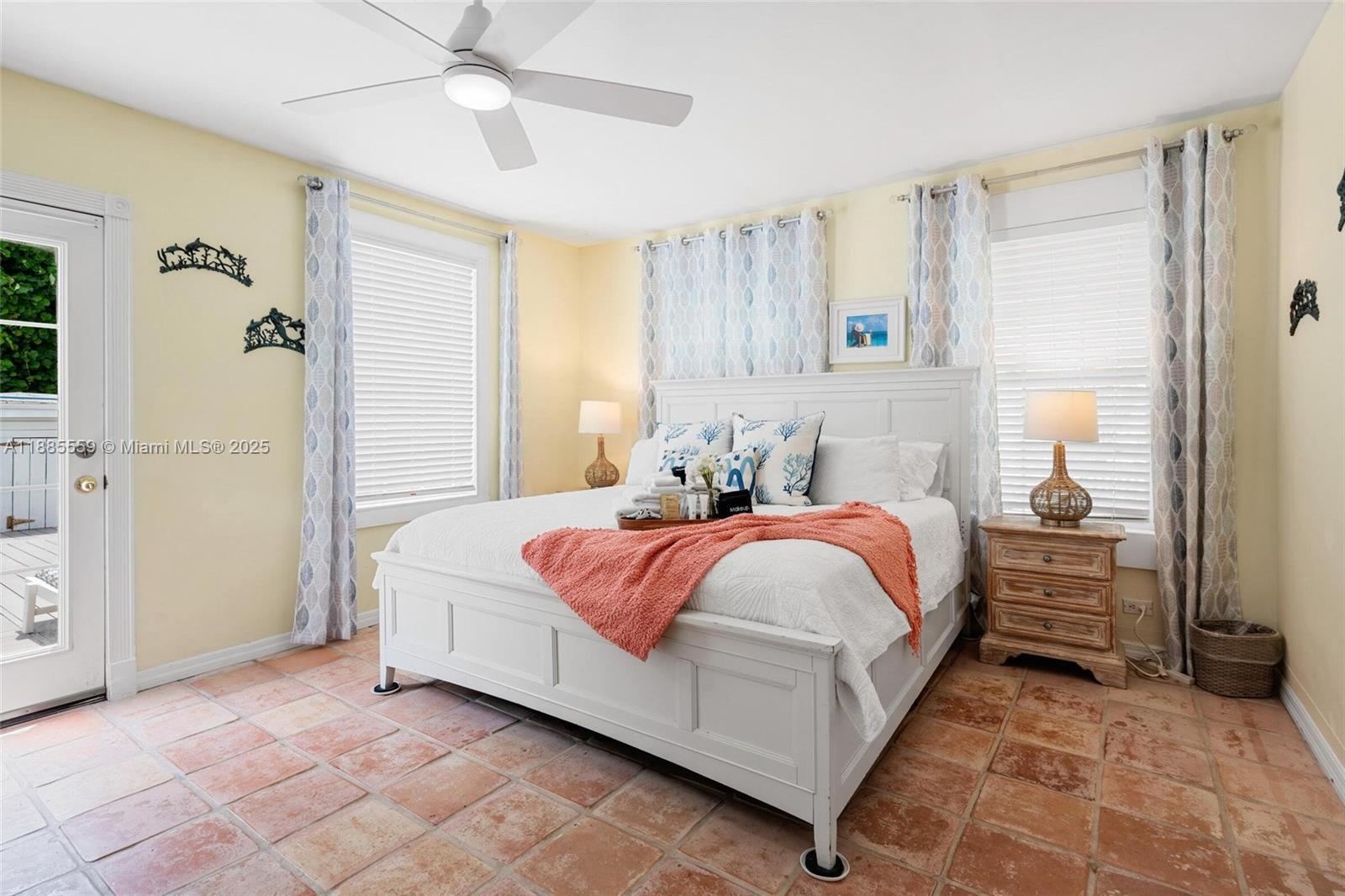 Mat Ocean View - Residential