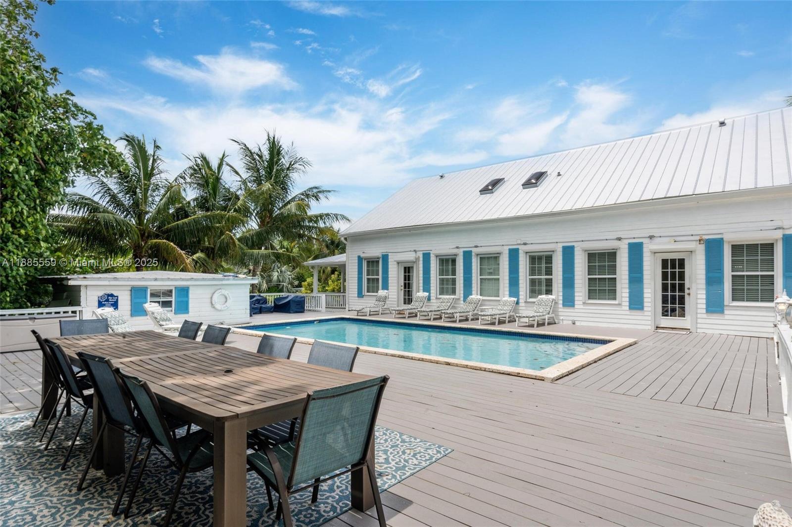 Mat Ocean View - Residential