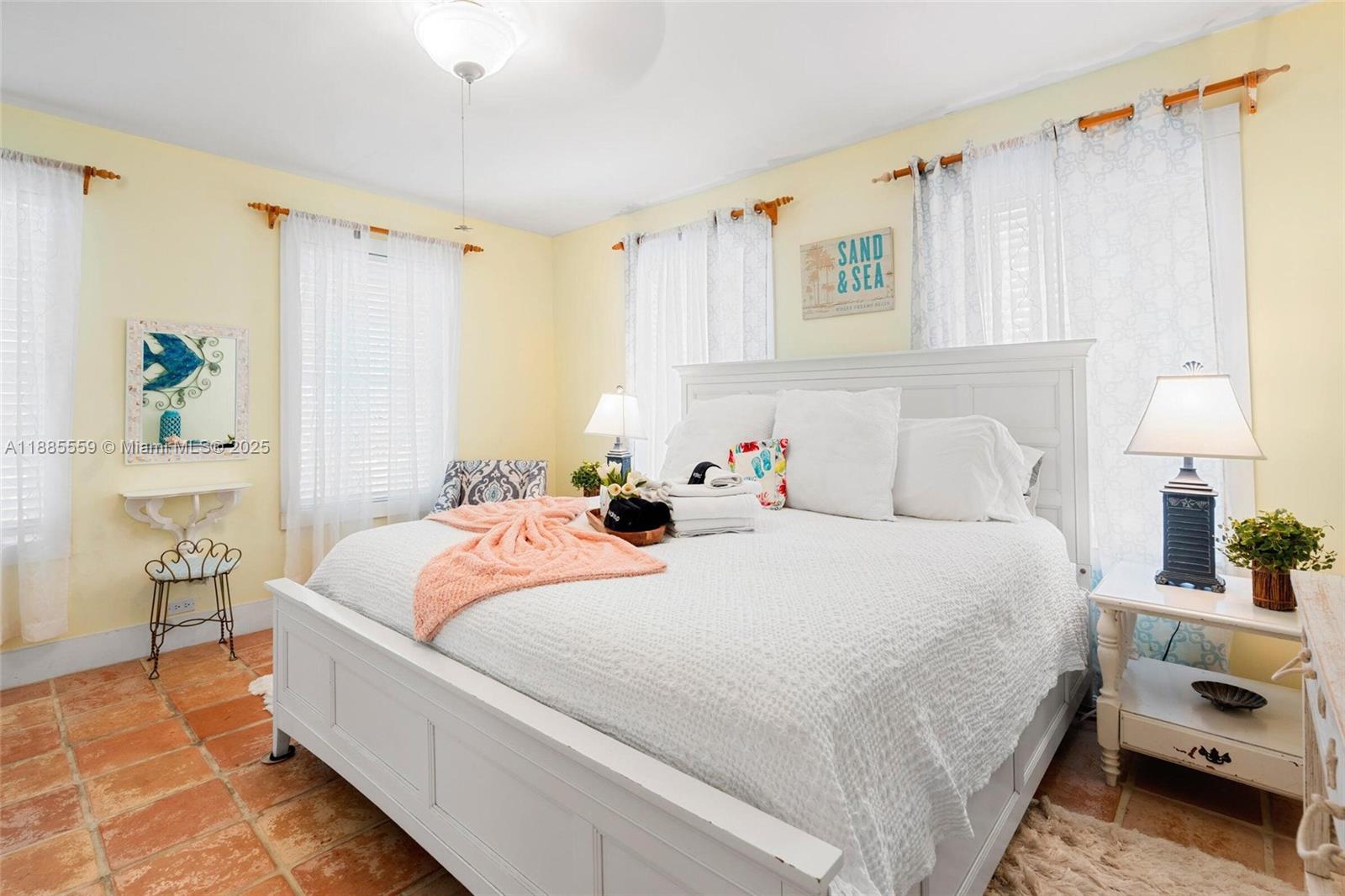 Mat Ocean View - Residential