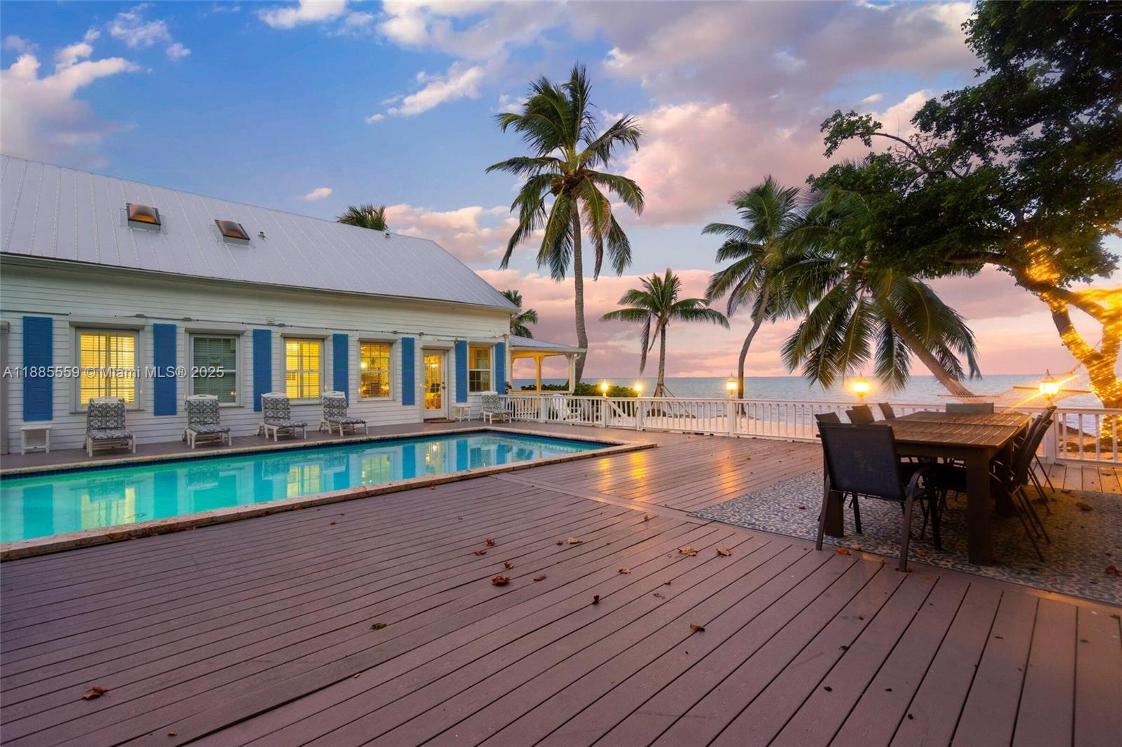 Mat Ocean View - Residential