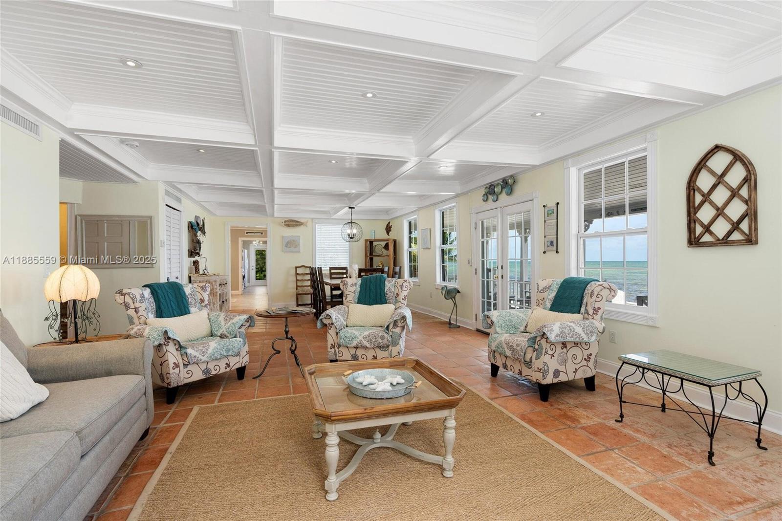 Mat Ocean View - Residential