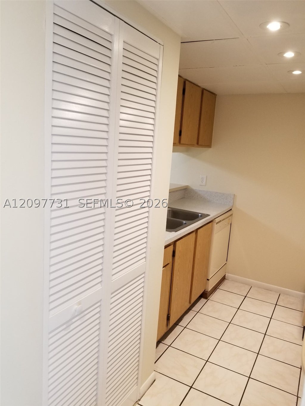 Photo of 3232 NW 102nd Ter #205-F, Coral Springs, FL 33065 (MLS # A12097731)
