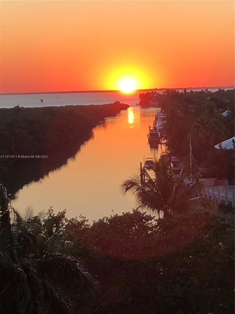 1121 Crandon Blvd D604, Key Biscayne, Miami-Dade County, Florida - 2 Bedrooms  
2 Bathrooms - 
