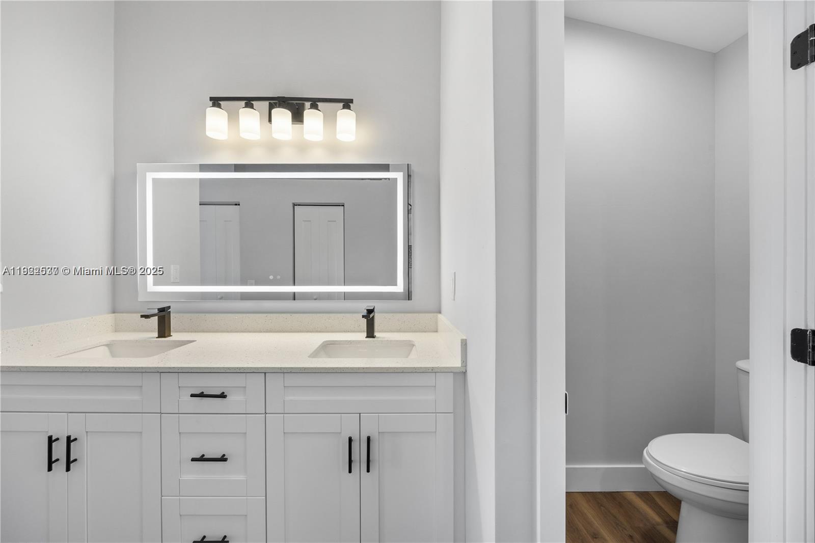 EMERALD POINTE - Residential Lease