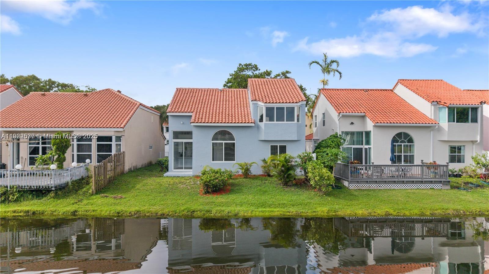 EMERALD POINTE - Residential Lease