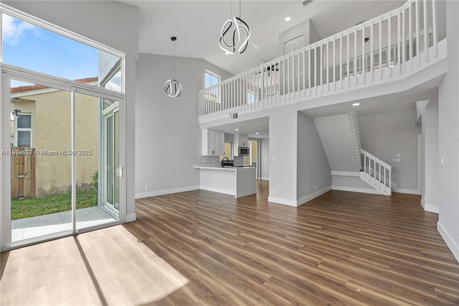 EMERALD POINTE - Residential Lease