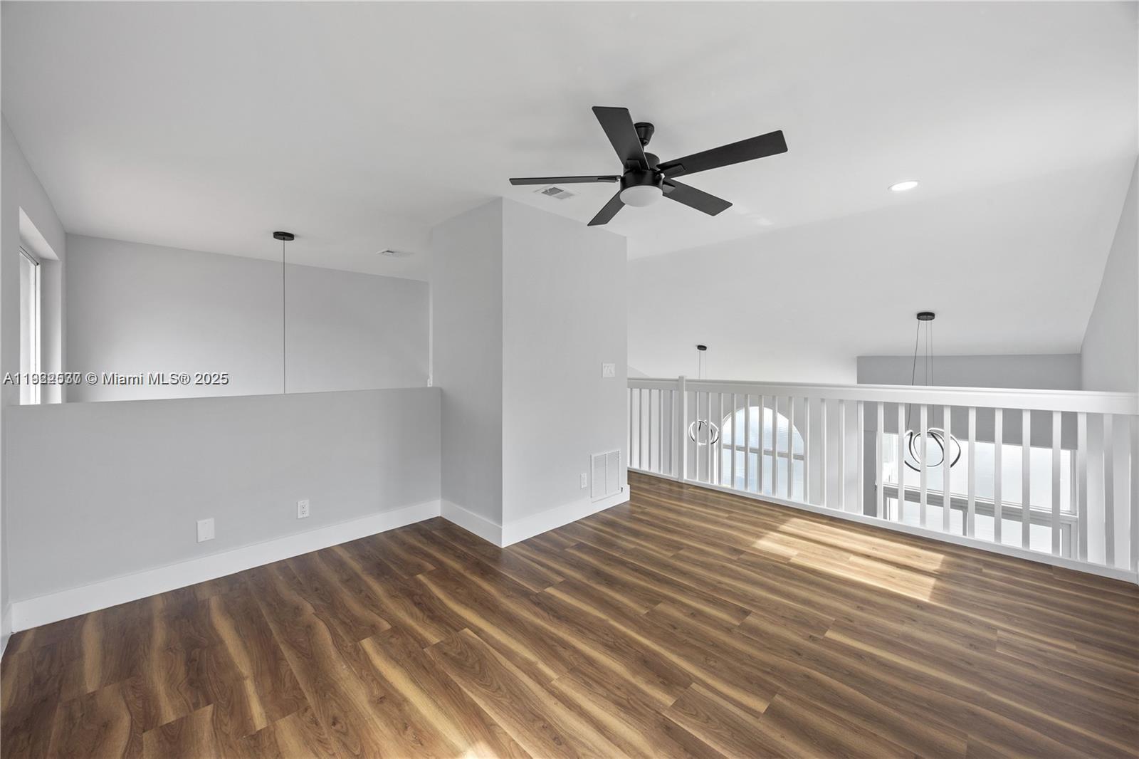 EMERALD POINTE - Residential Lease