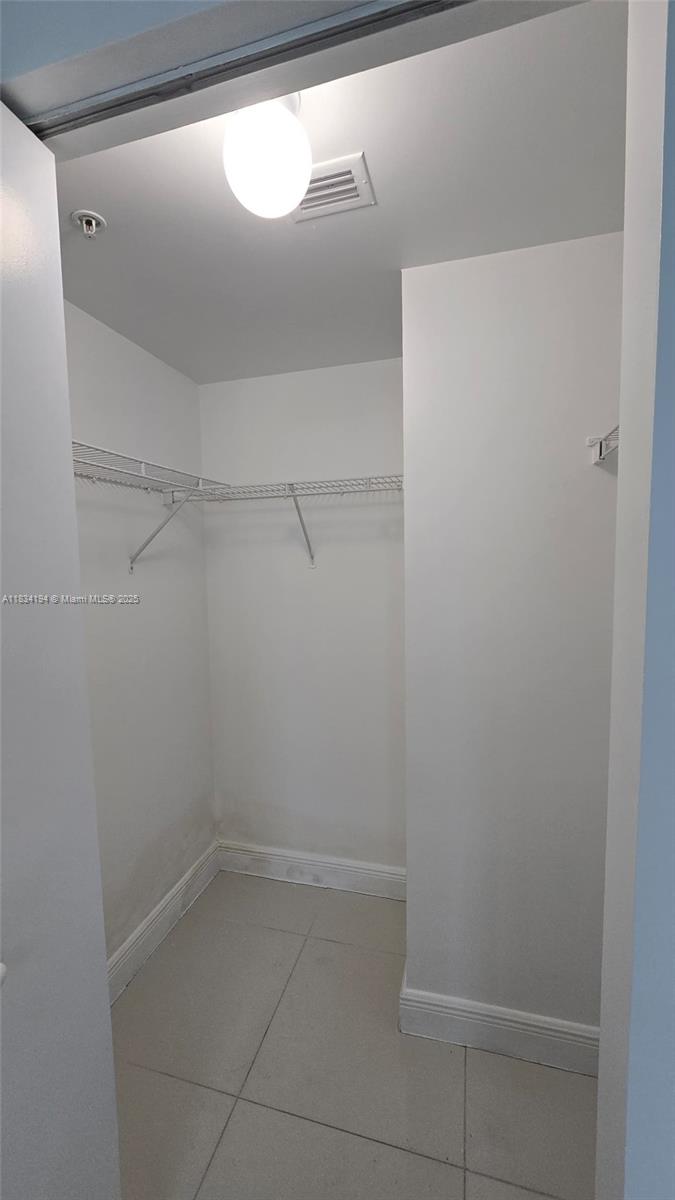 TERRAZAS RIVERPARK VILLAG - Residential