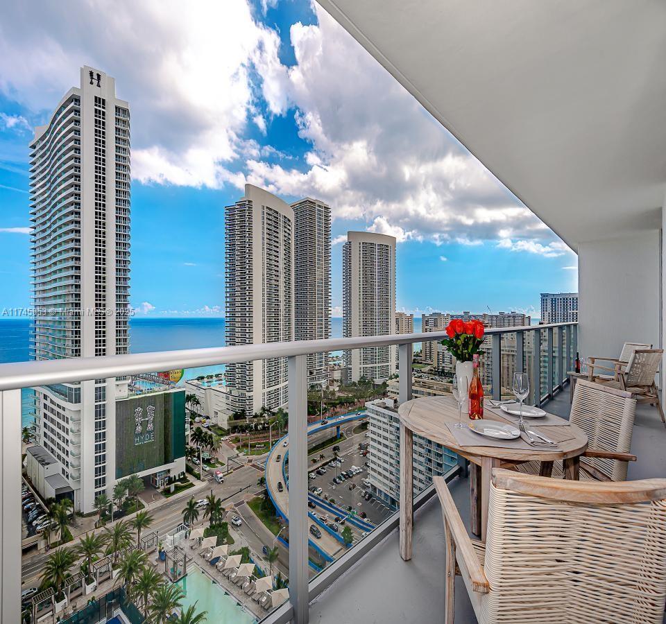 4010 S Ocean Dr R1903, Hollywood, Broward County, Florida - 2 Bedrooms  
2 Bathrooms - 