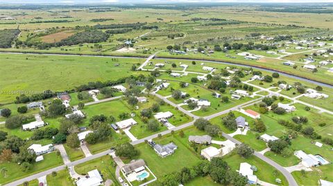 A home in Okeechobee