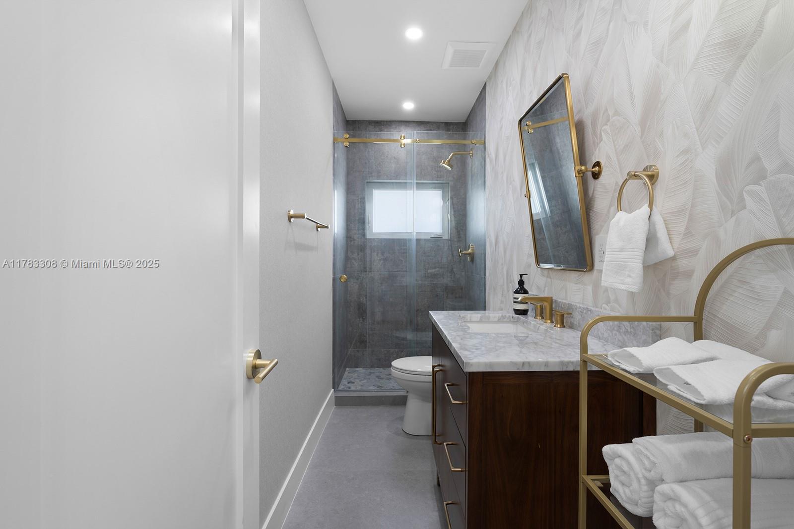 C G RIVIERA SEC PART 4 - Residential Lease