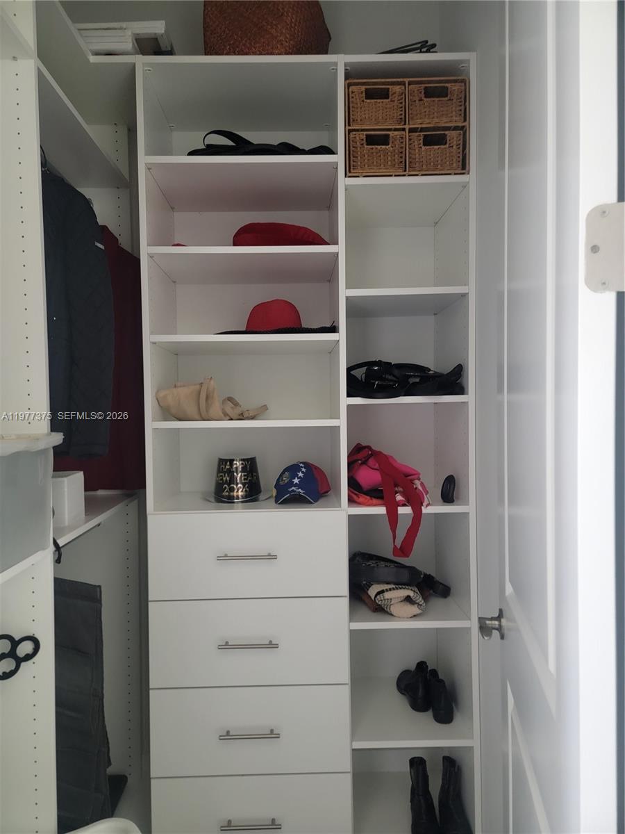 ORCHARDS OF WESTLAKE - Residential Lease