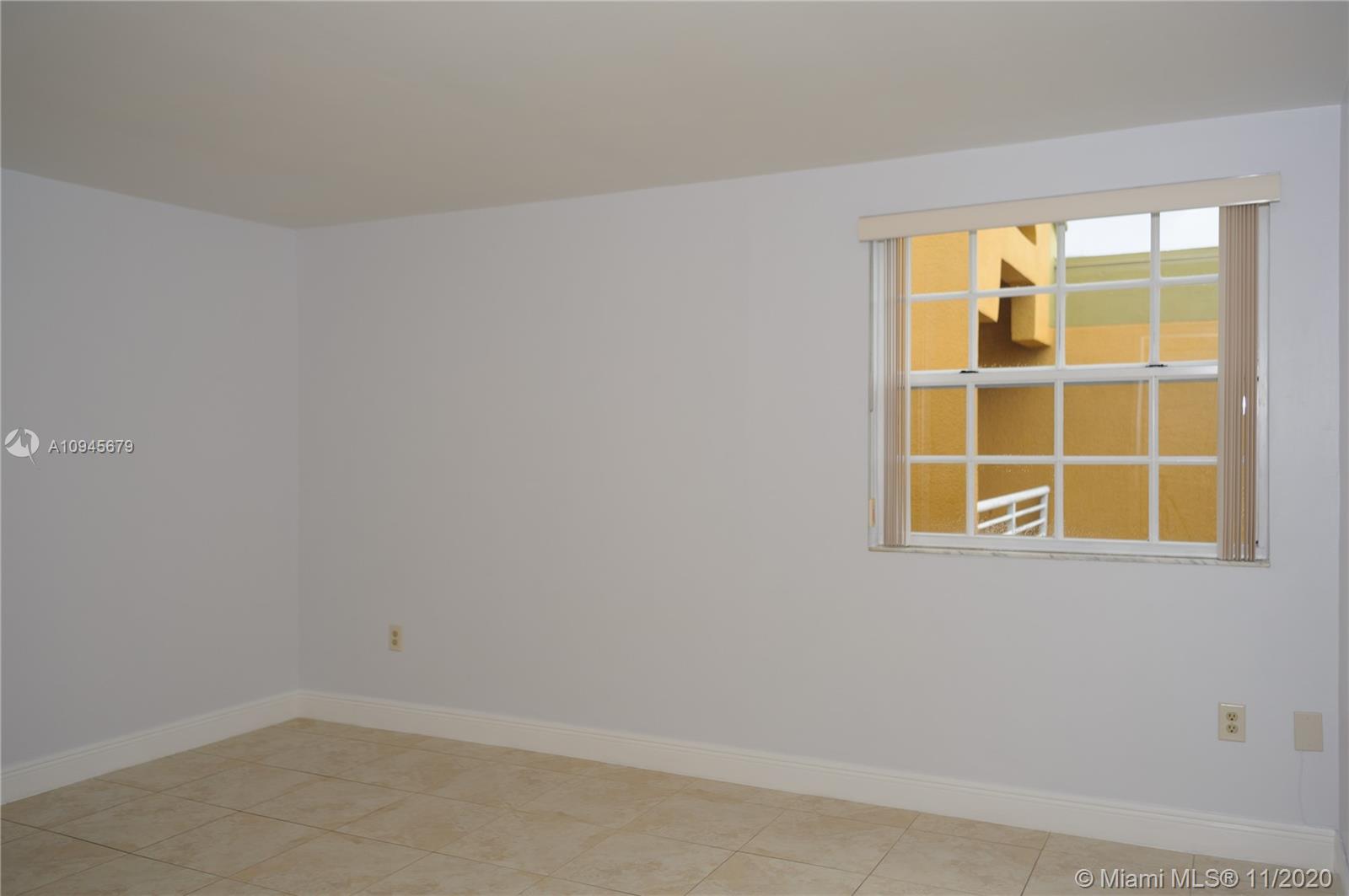 SOLEIL AT FONTAINEBLEAU C - Residential Lease