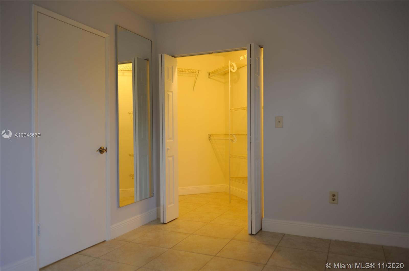 SOLEIL AT FONTAINEBLEAU C - Residential Lease