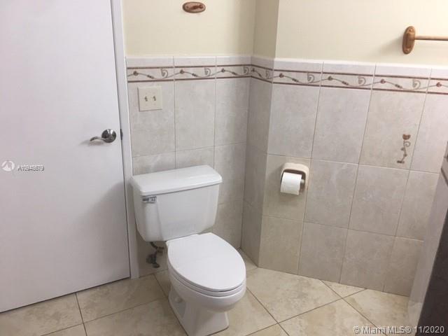 SOLEIL AT FONTAINEBLEAU C - Residential Lease