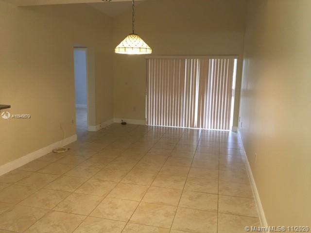 SOLEIL AT FONTAINEBLEAU C - Residential Lease