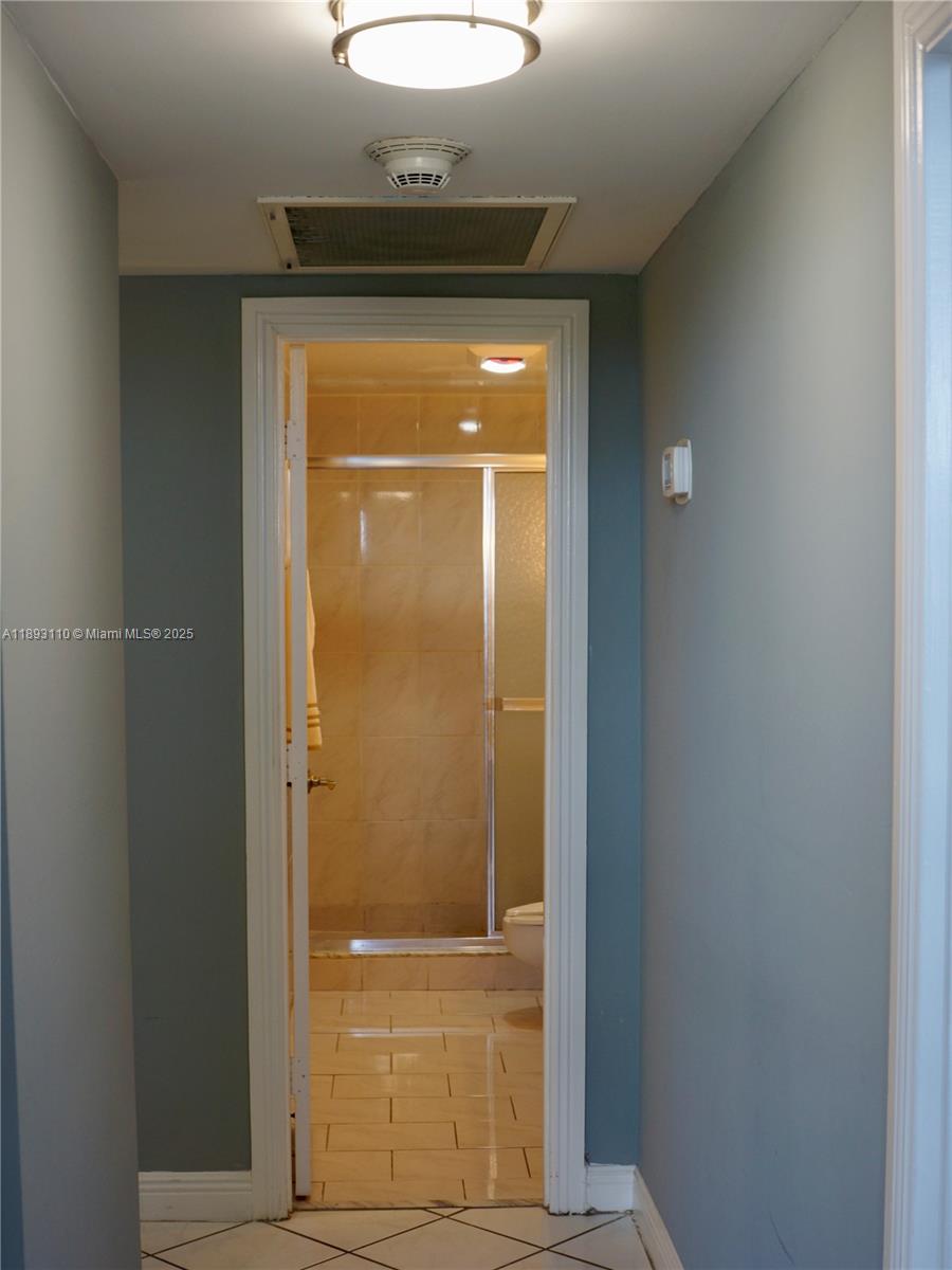 ARLEN HOUSE CONDO - Residential Lease