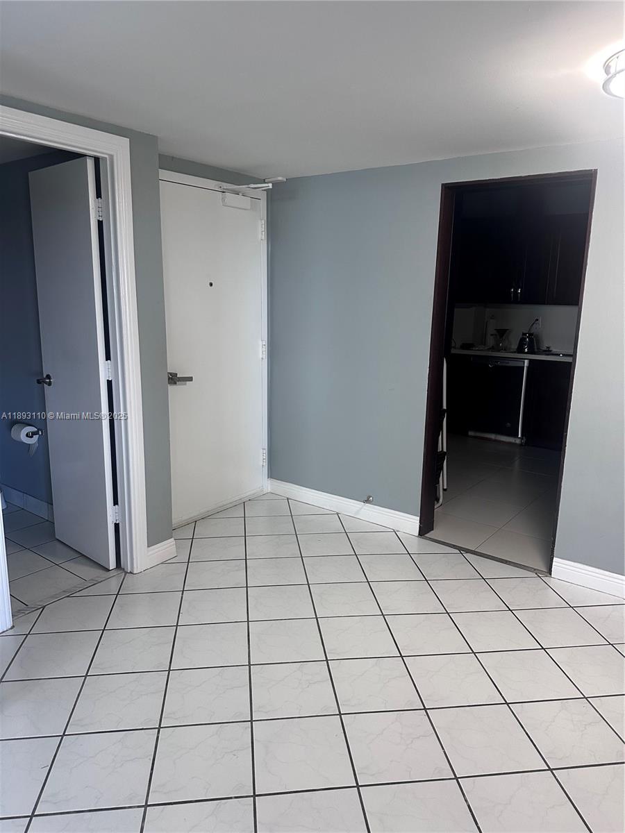 ARLEN HOUSE CONDO - Residential Lease