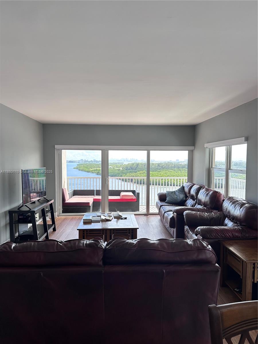 ARLEN HOUSE CONDO - Residential Lease