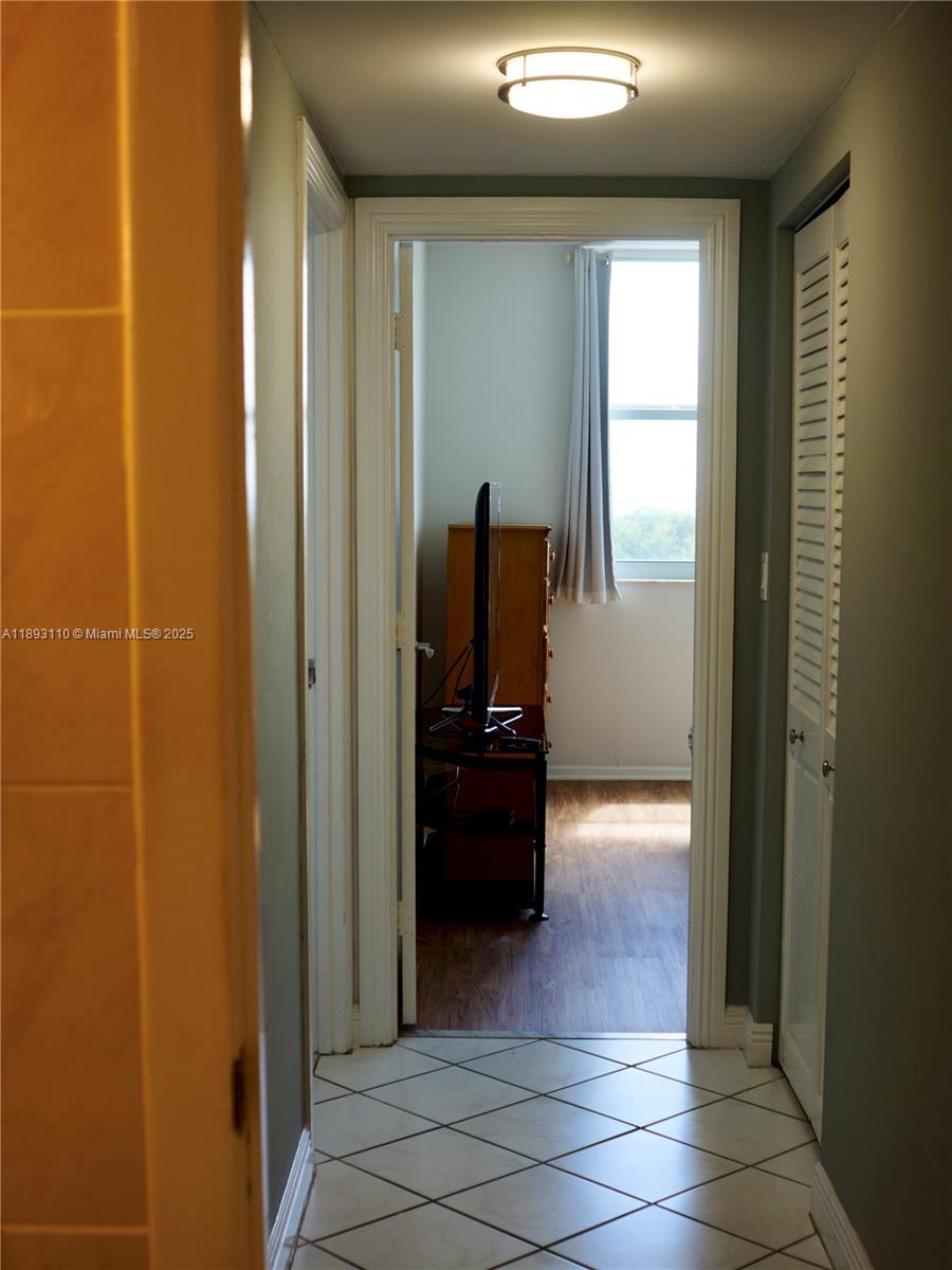 ARLEN HOUSE CONDO - Residential Lease