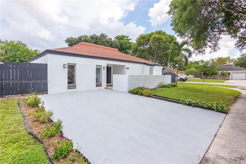 A home in Cooper City