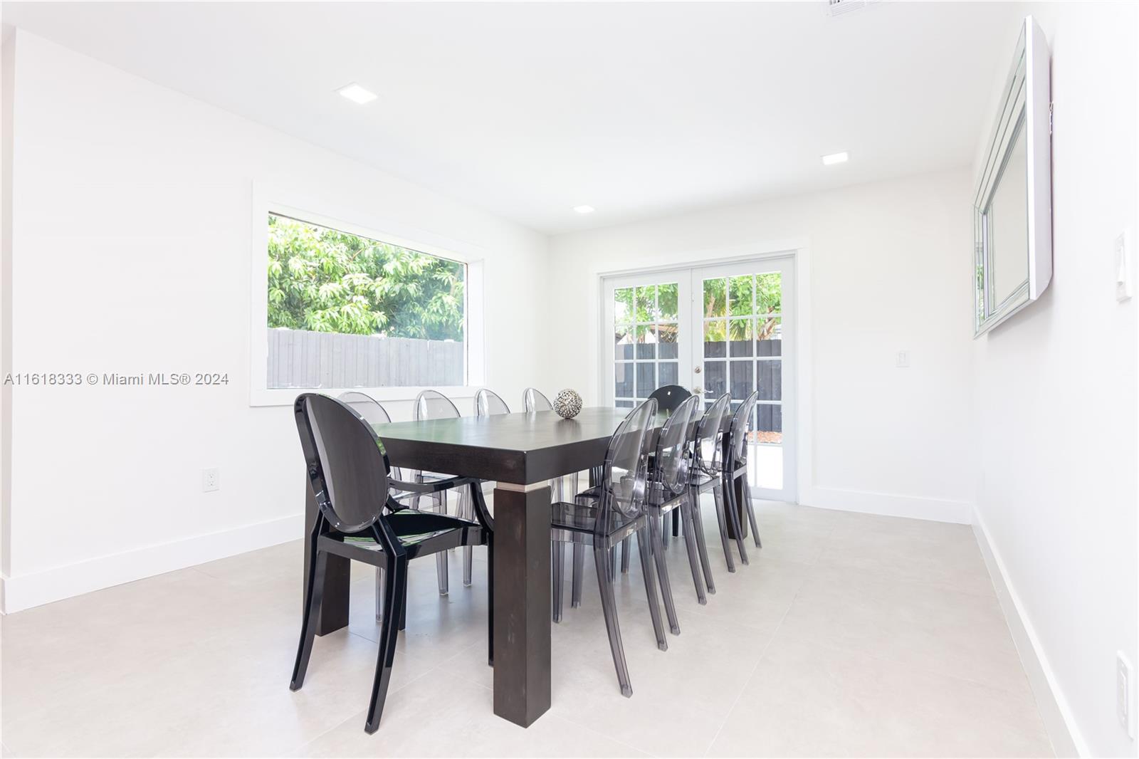 COUNTRY SECTION 1 - Residential