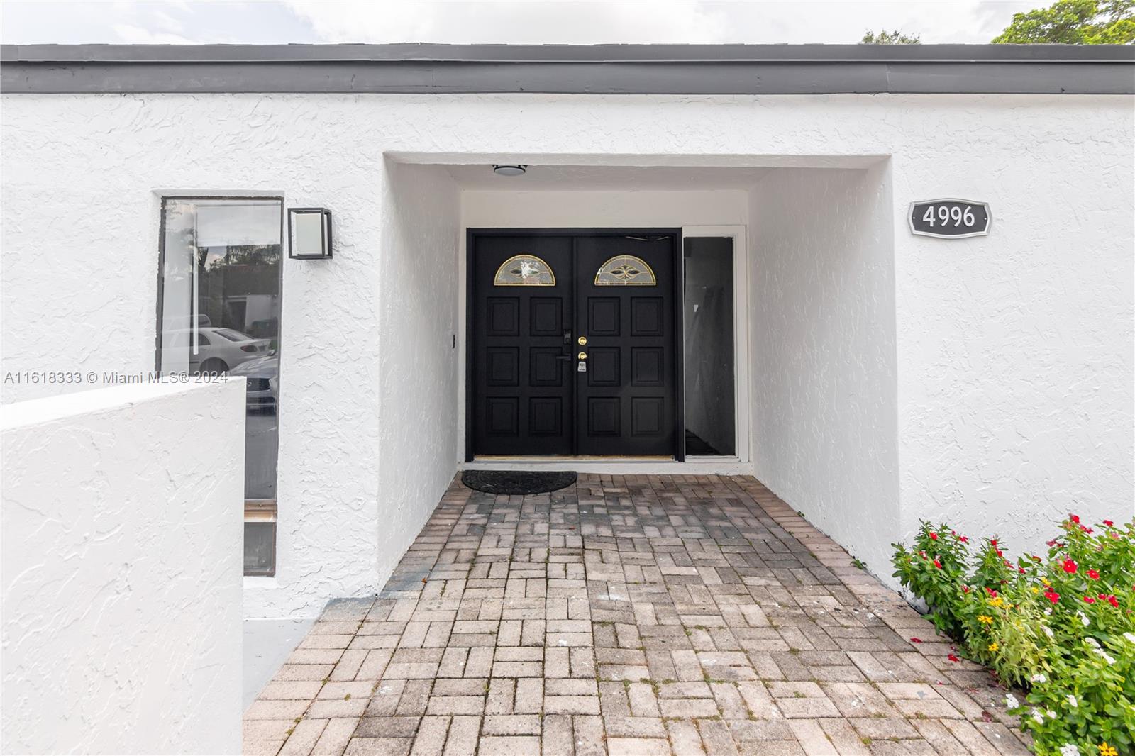 COUNTRY SECTION 1 - Residential