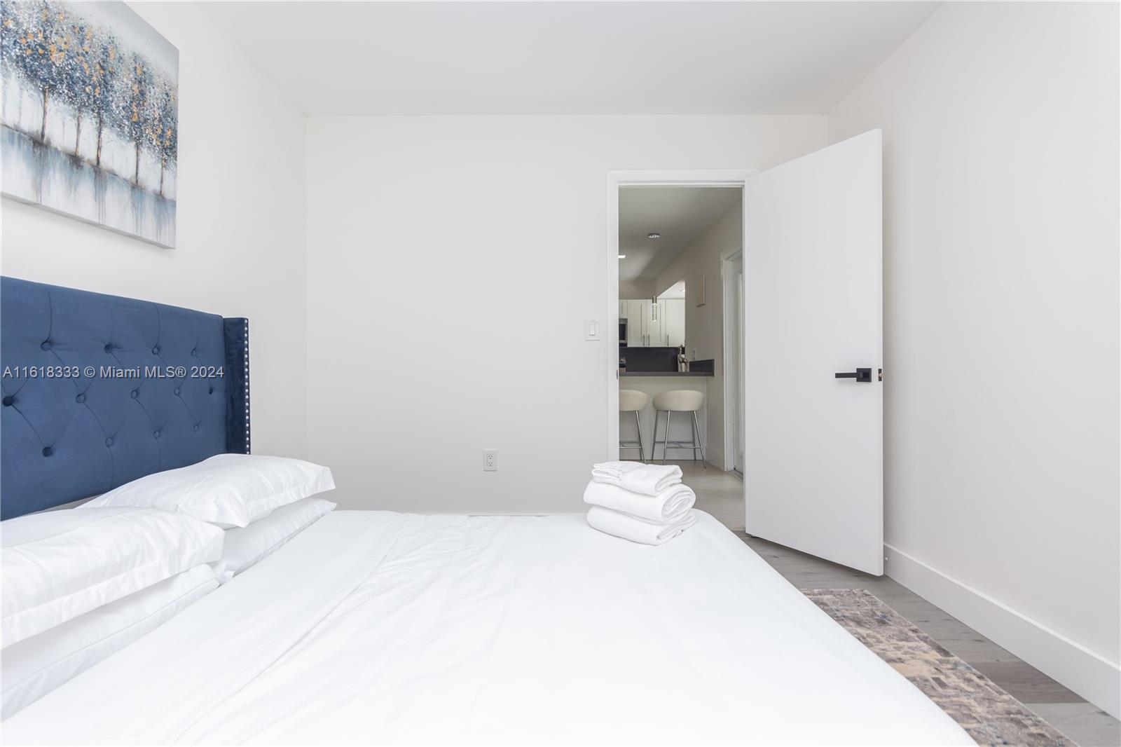 COUNTRY SECTION 1 - Residential