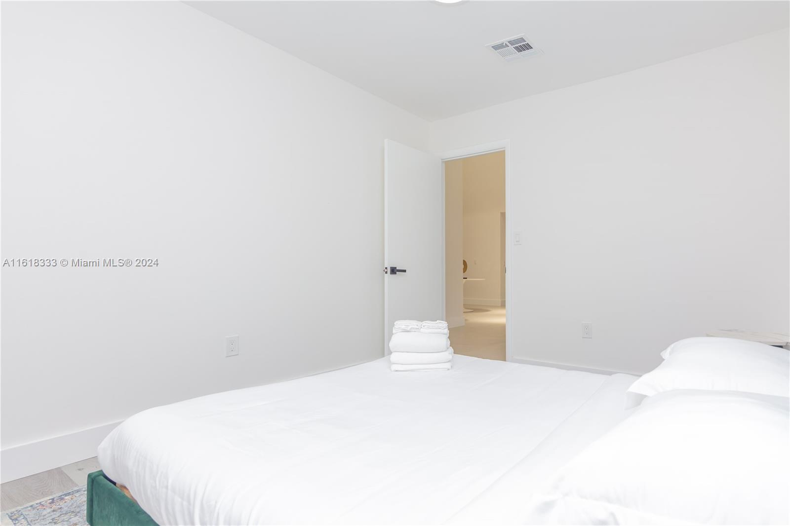 COUNTRY SECTION 1 - Residential