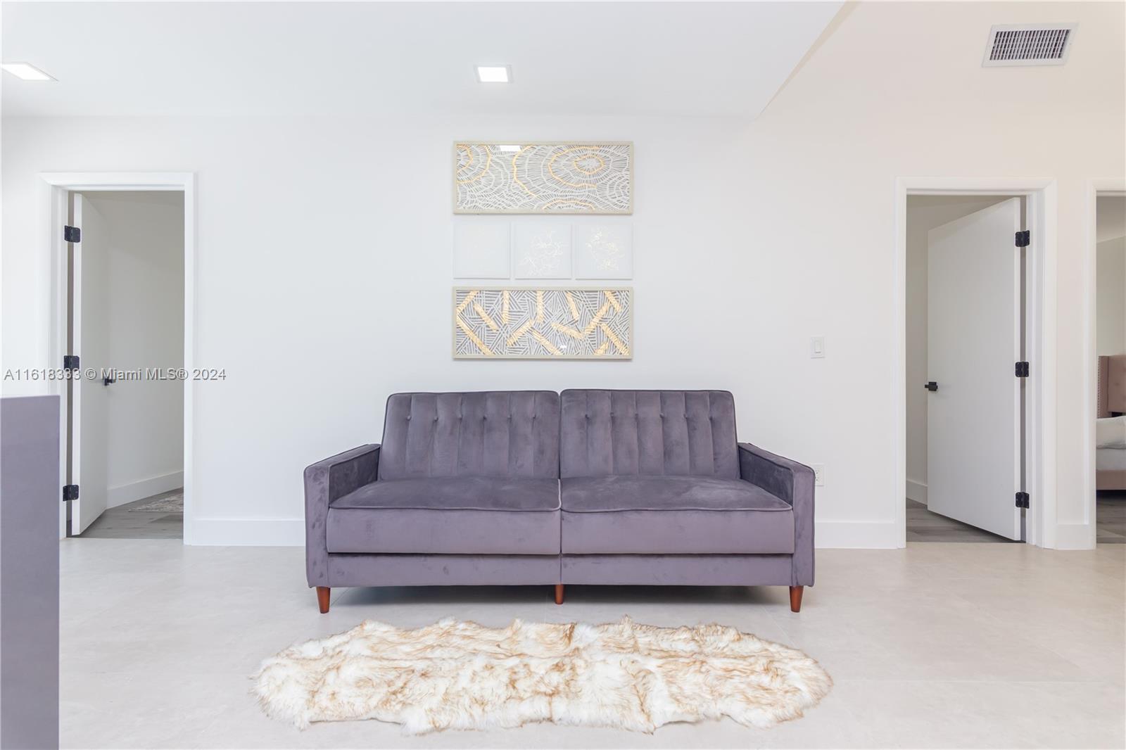 COUNTRY SECTION 1 - Residential