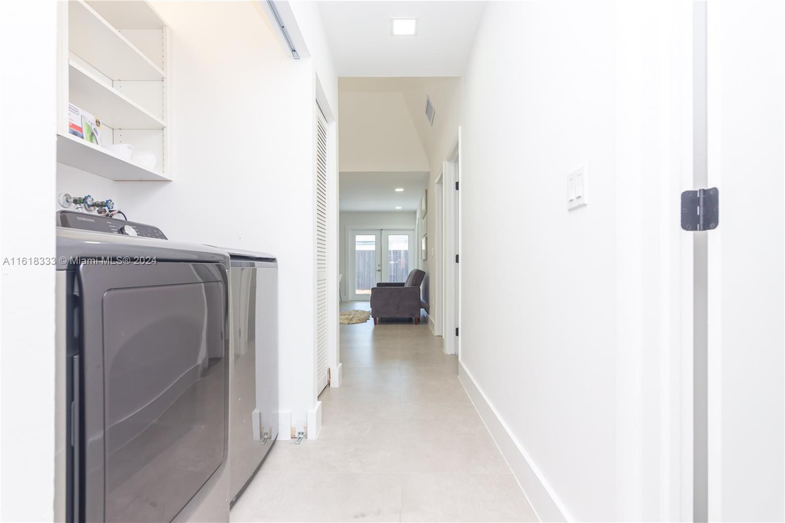 COUNTRY SECTION 1 - Residential