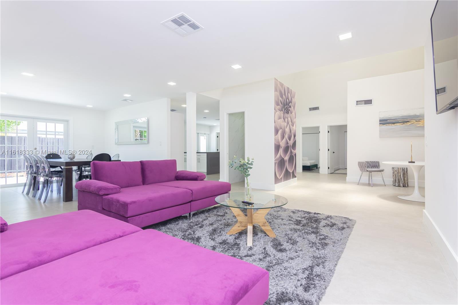 COUNTRY SECTION 1 - Residential