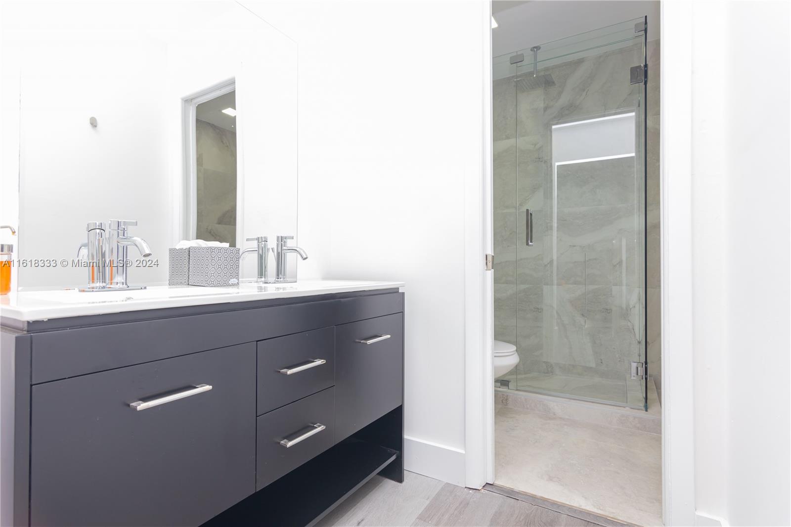 COUNTRY SECTION 1 - Residential