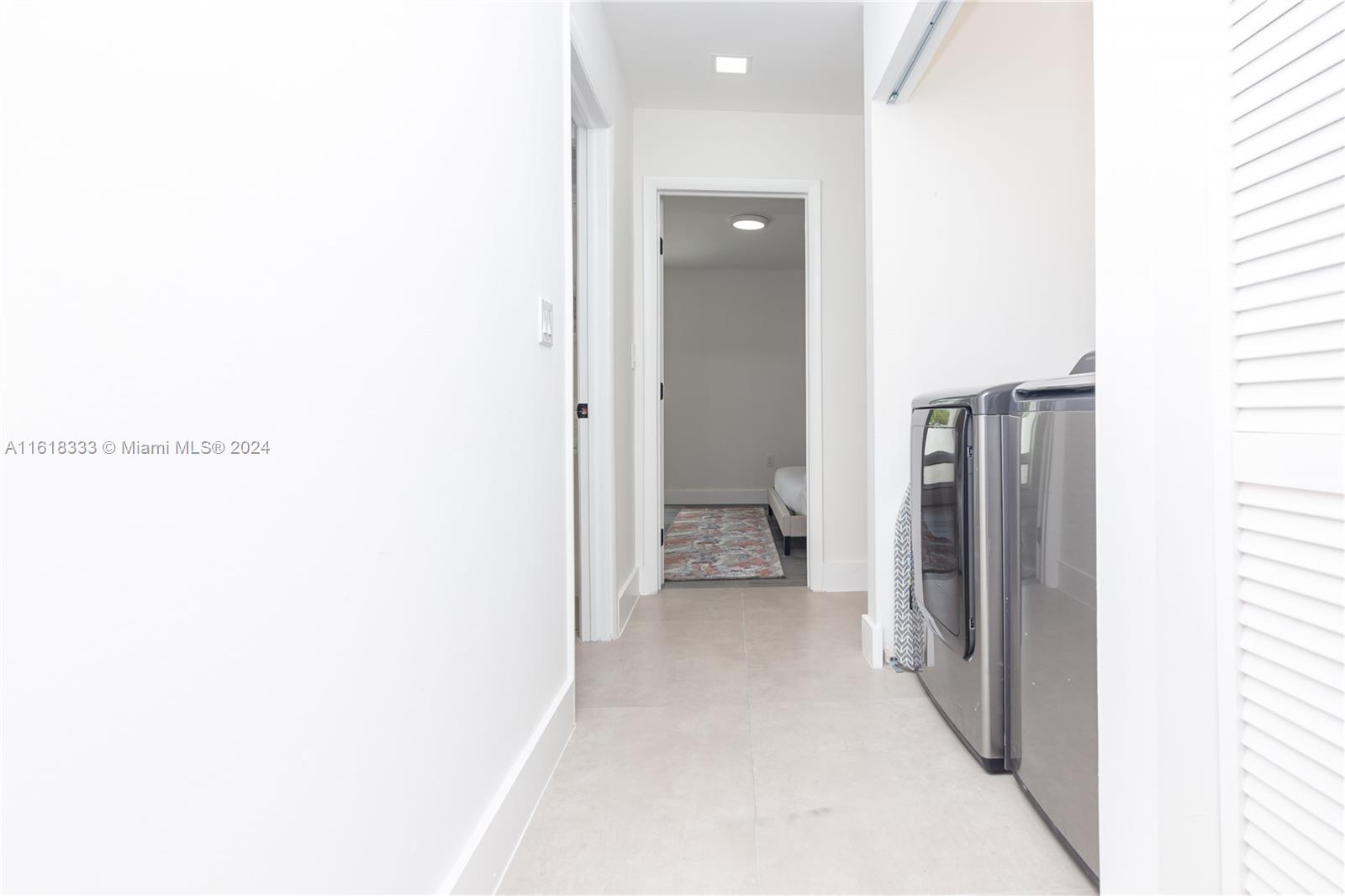 COUNTRY SECTION 1 - Residential