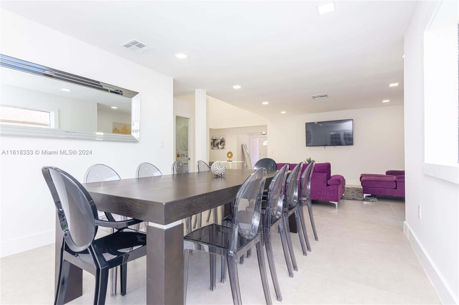 COUNTRY SECTION 1 - Residential