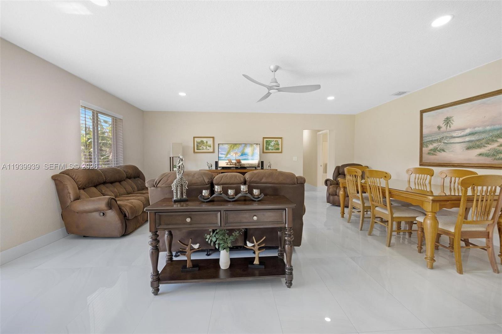 EVERGLADES SUGAR & LAND C - Residential