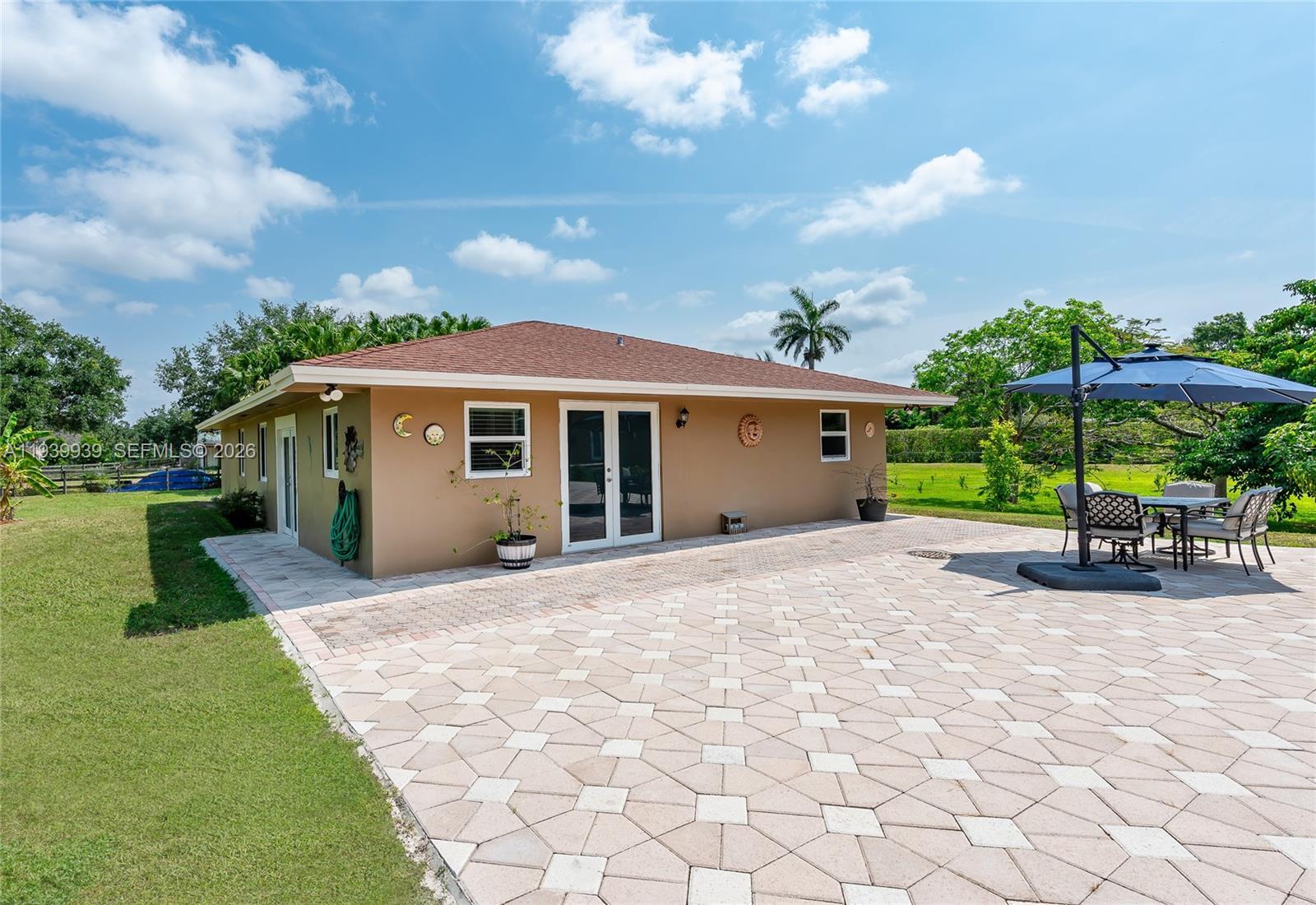 EVERGLADES SUGAR & LAND C - Residential