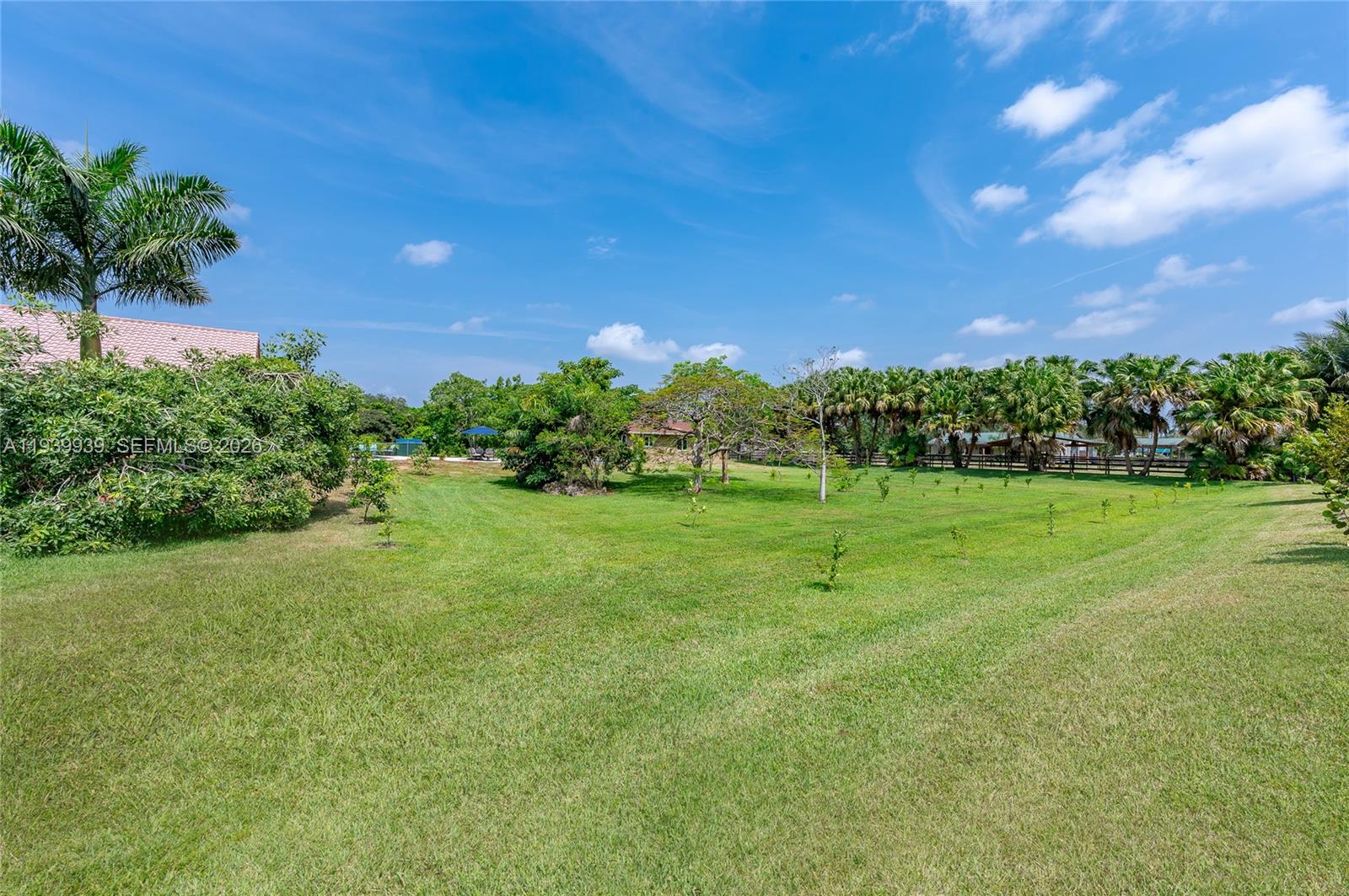 EVERGLADES SUGAR & LAND C - Residential