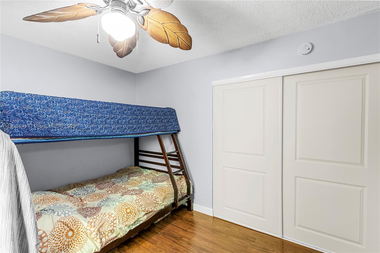 VILLA DEL SOL CONDO - Residential