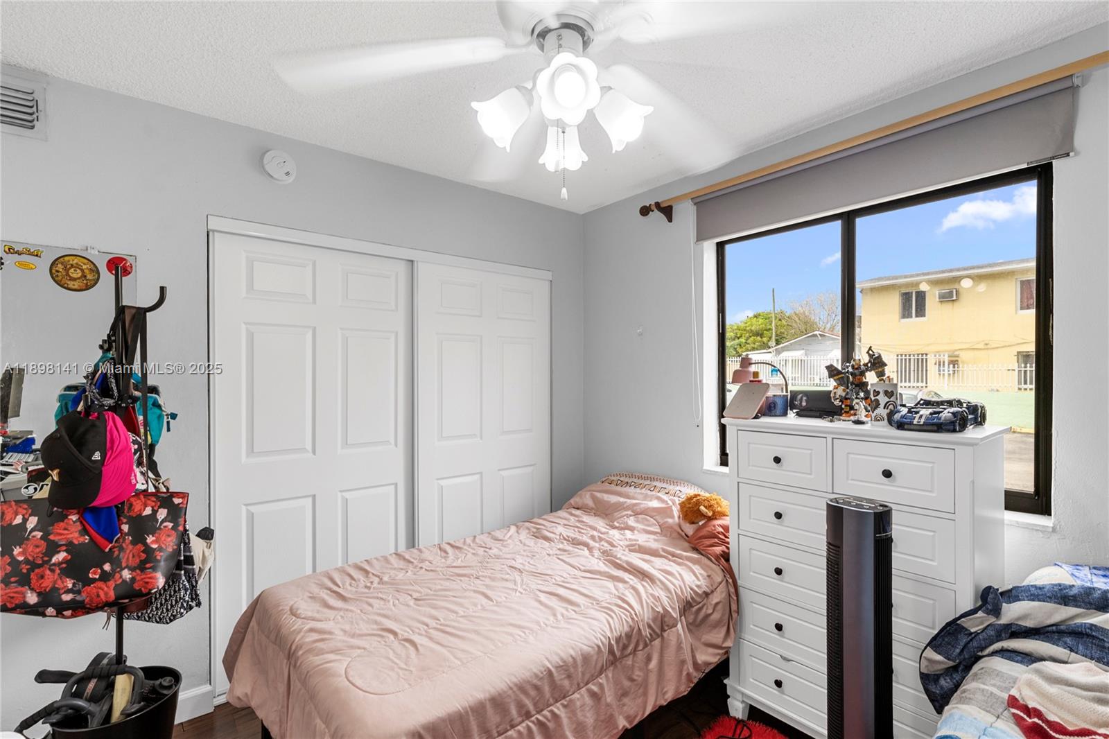 VILLA DEL SOL CONDO - Residential