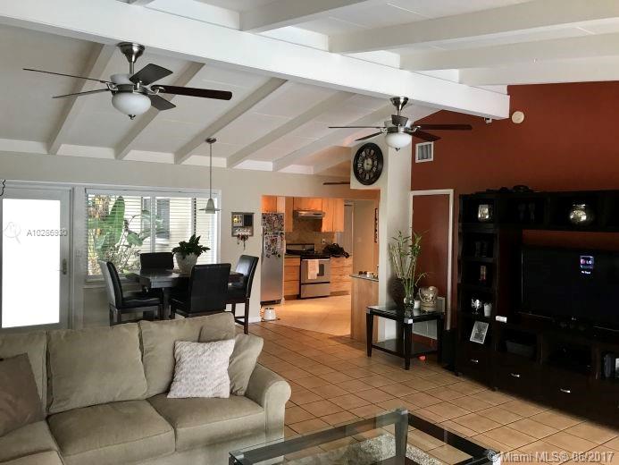 LAUDERDALE ISLES NO 2-BLK - Residential Lease