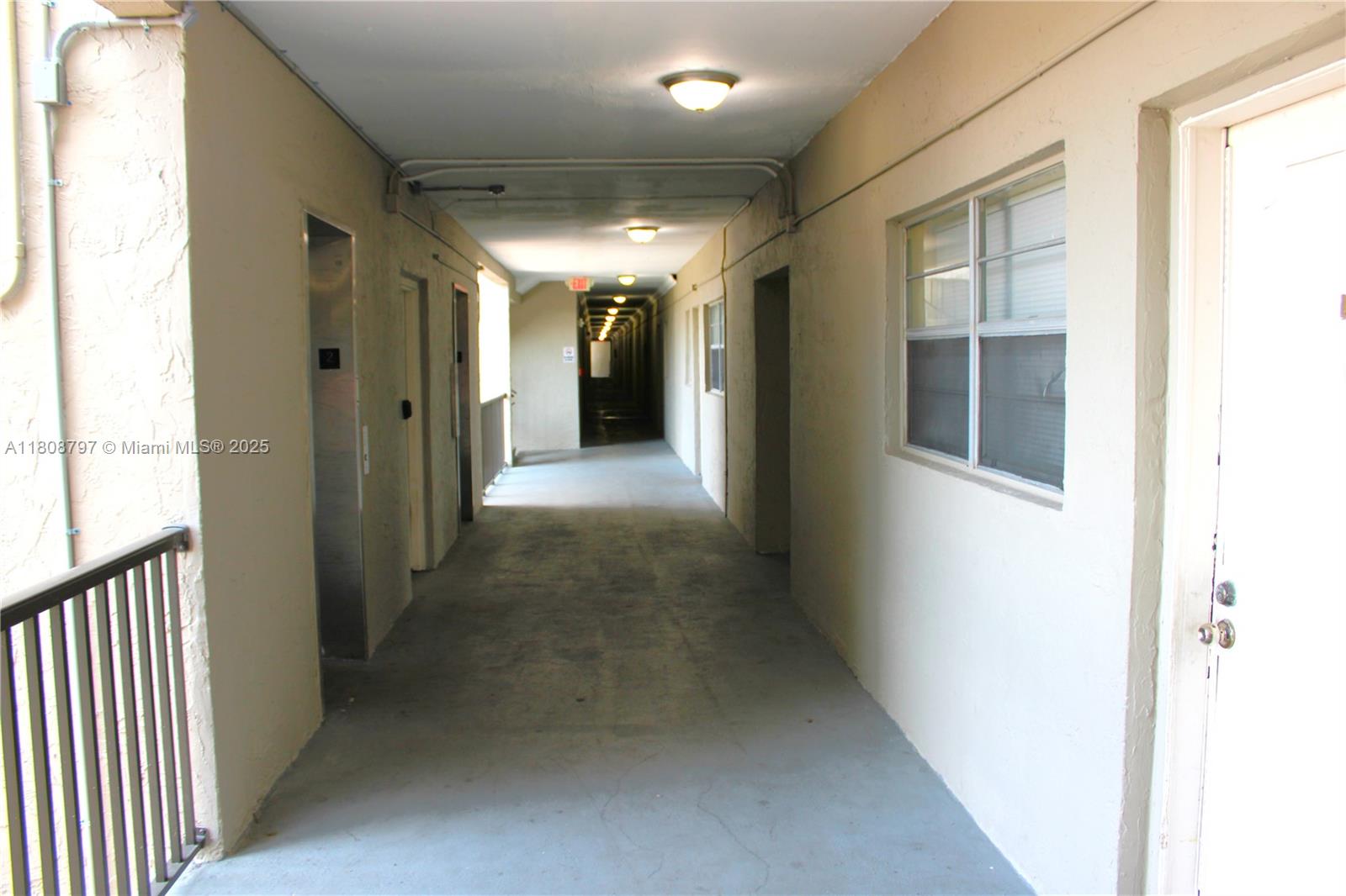 CONDADO REAL CONDO - Residential