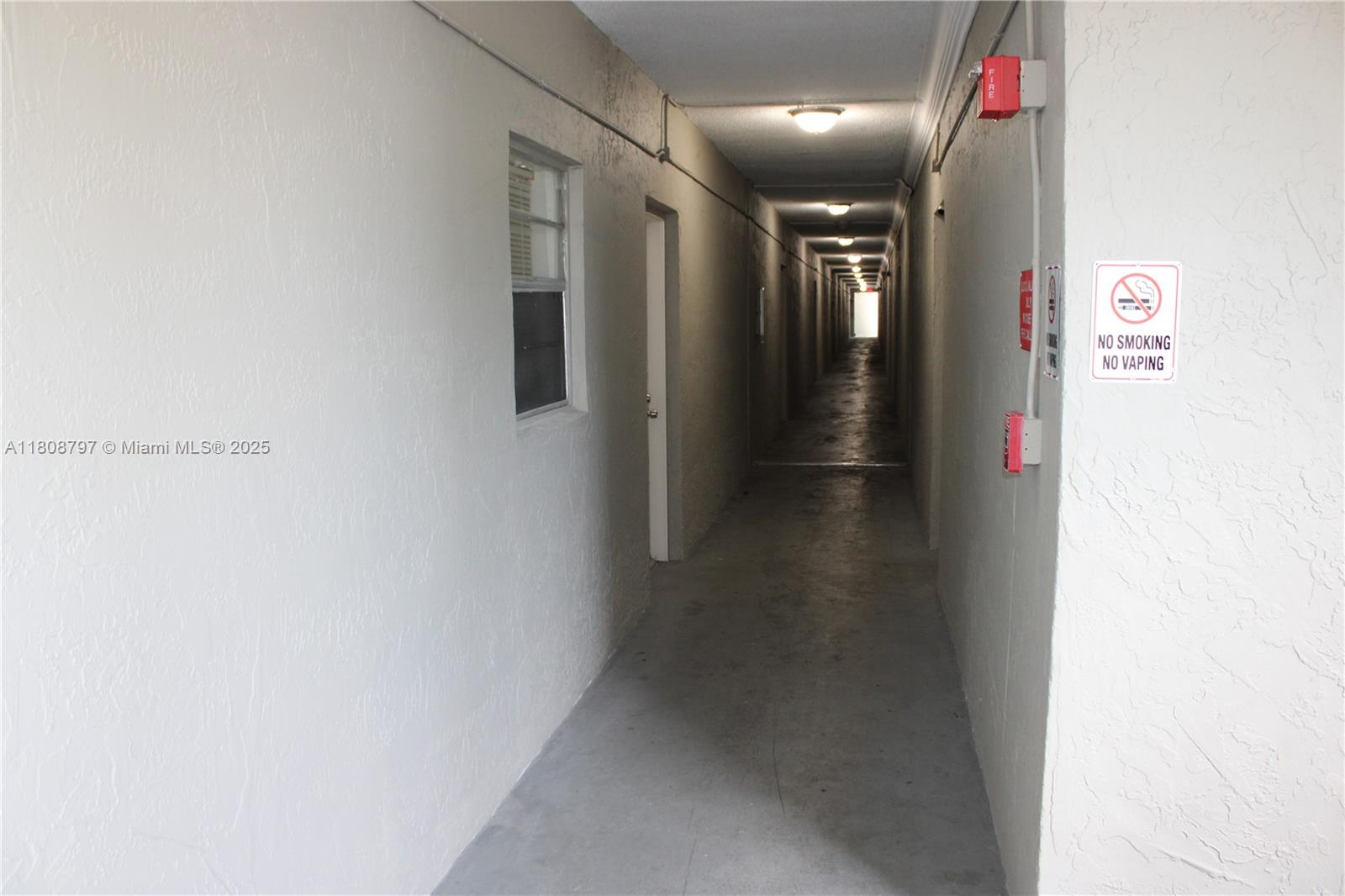 CONDADO REAL CONDO - Residential