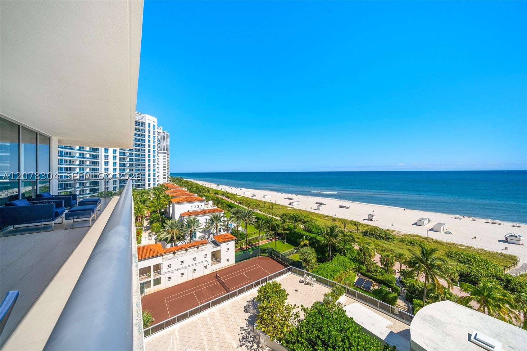 5875 Collins Ave 1001